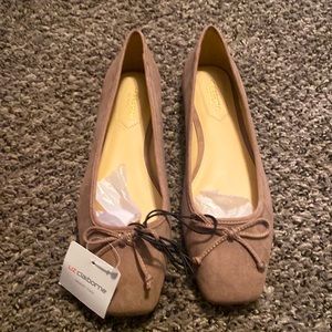 Liz Claiborne Flats